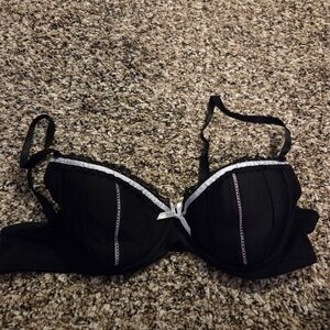 Candie's Black Push-Up Bra with White Trim